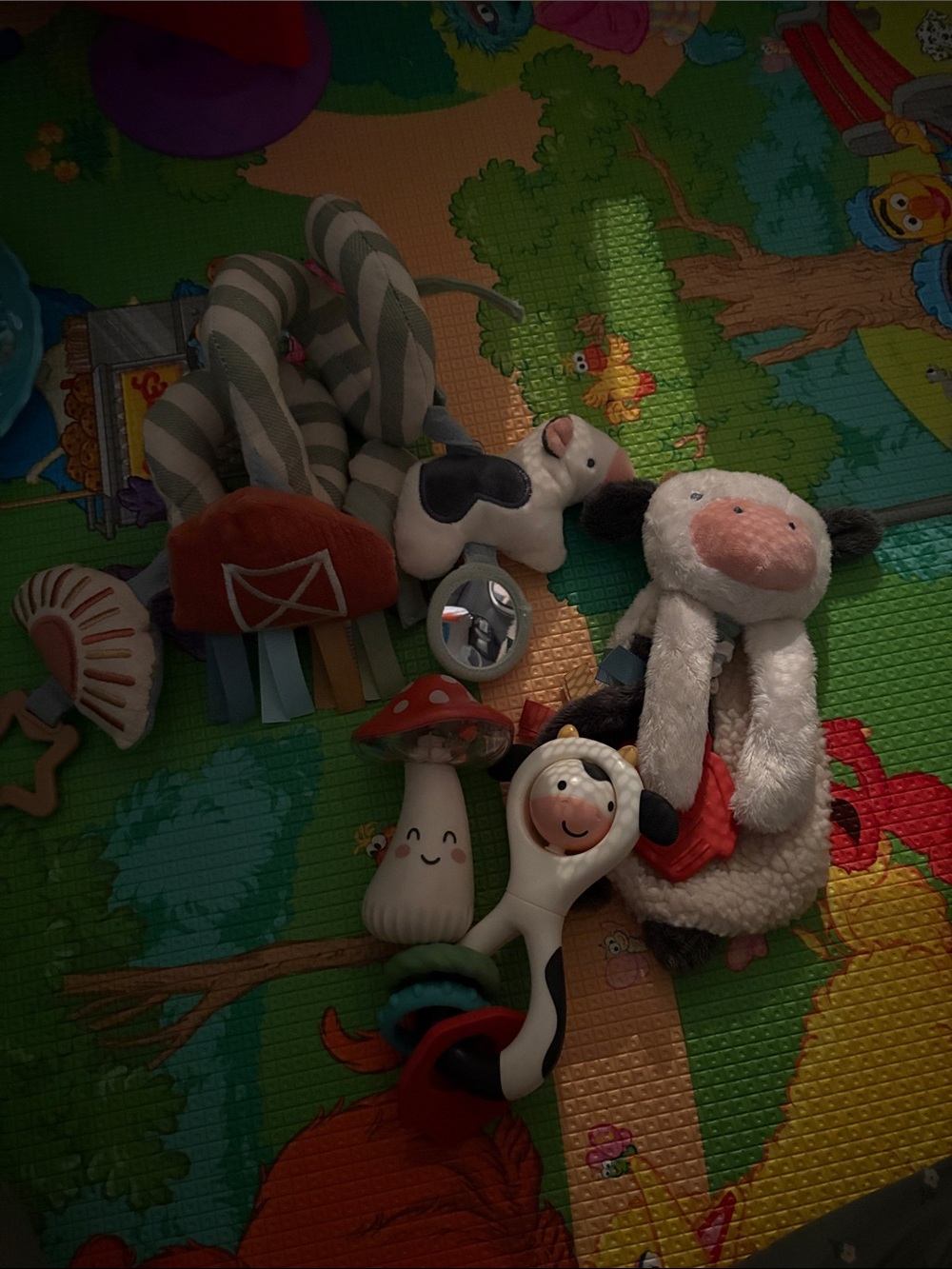 Bundle of itzy ritzy toys